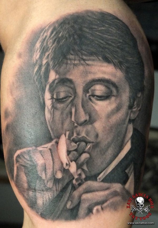 Tatuaje retrato realista de Scarface en Valencia por Xavi García Boix