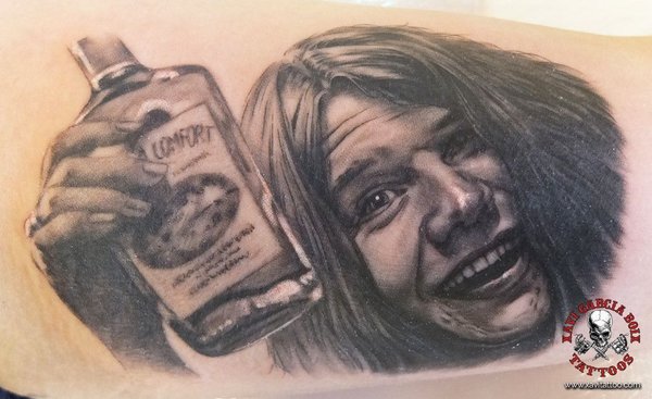 Tatuaje retrato realista de Janis Joplin (II) en Valencia por Xavi García Boix
