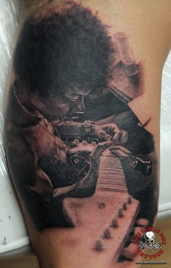 Tatuaje retrato realista de Jimi Hendrix (III) en Valencia por Xavi García Boix