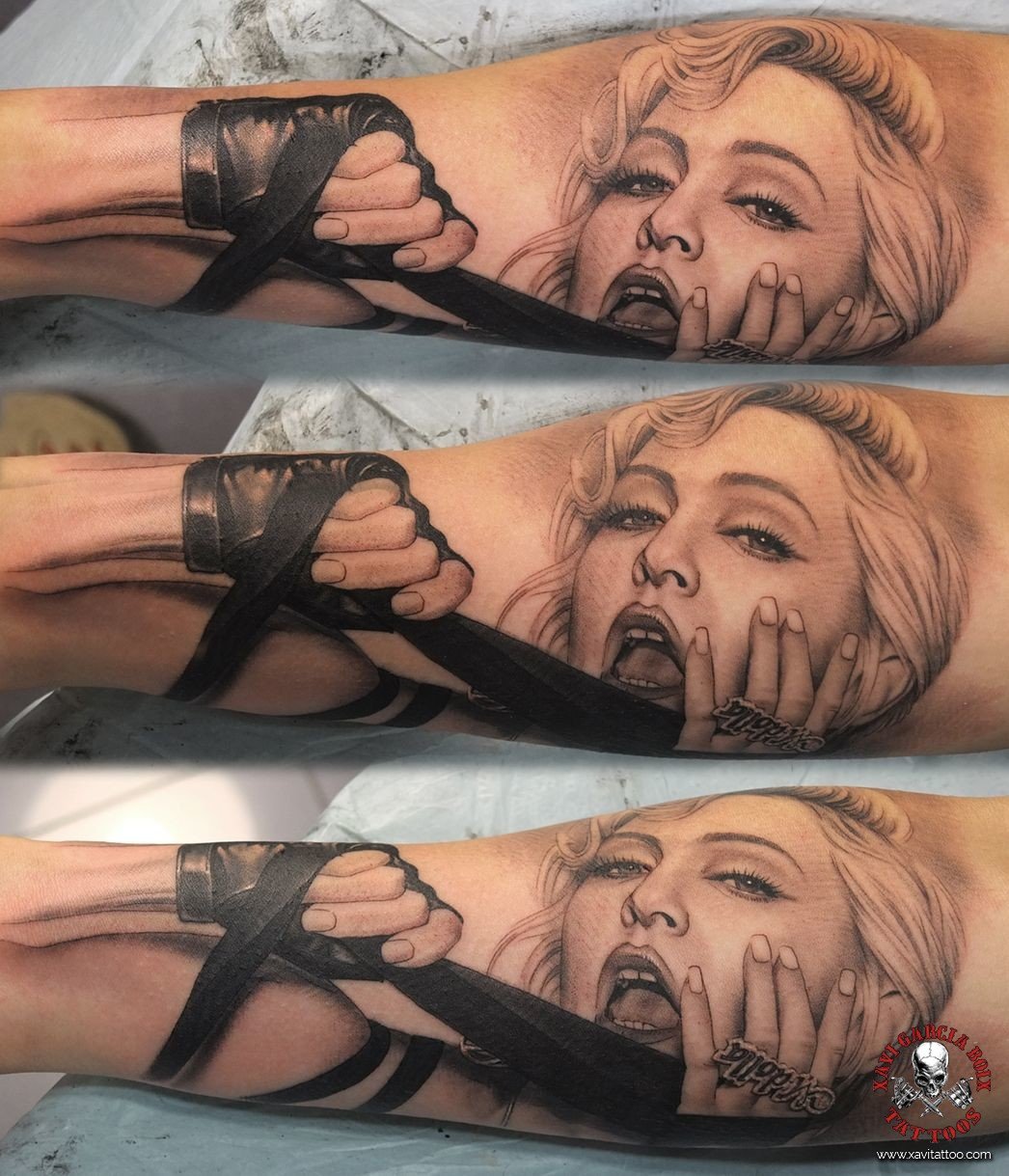 Tatuaje retrato realista de Madonna (II) en Valencia por Xavi García Boix
