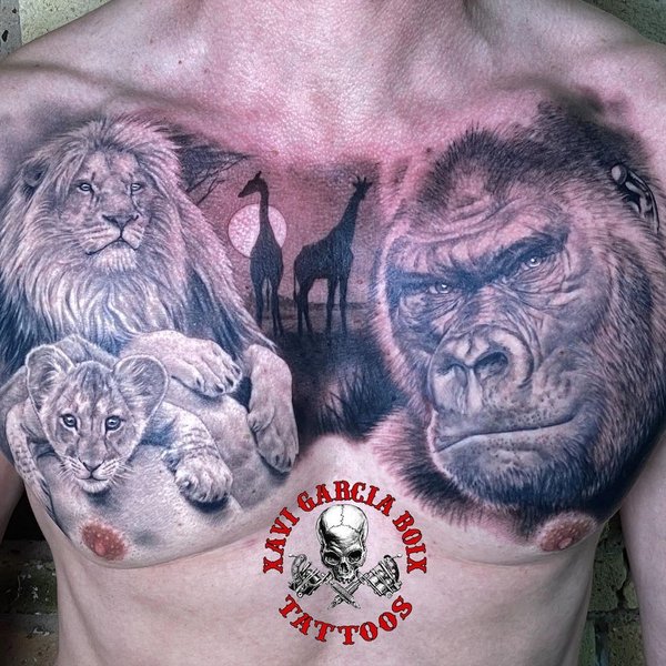 Tatuaje realista de Orangután en Valencia por Xavi García Boix