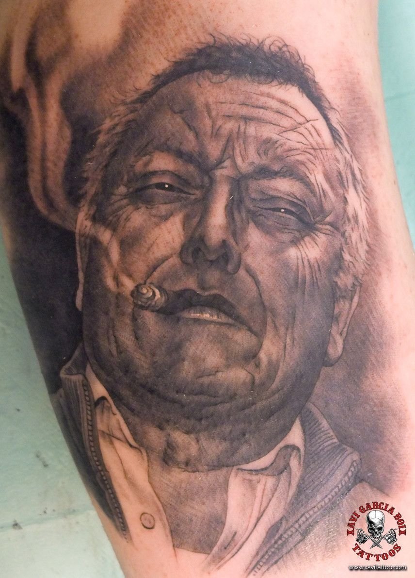 Tatuaje retrato familiar de Padre (II) en Valencia por Xavi García Boix