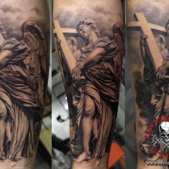 xavi garcia boix tattoo retrato realismo portrait realism tatuaje valencia diversos random angelo sculpture escultura