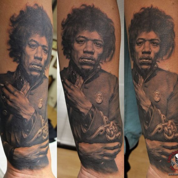 xavi garcia boix tattoo retrato realismo portrait realism tatuaje valencia tatuajes personajes famosos famous characters jimmy hendrix 04